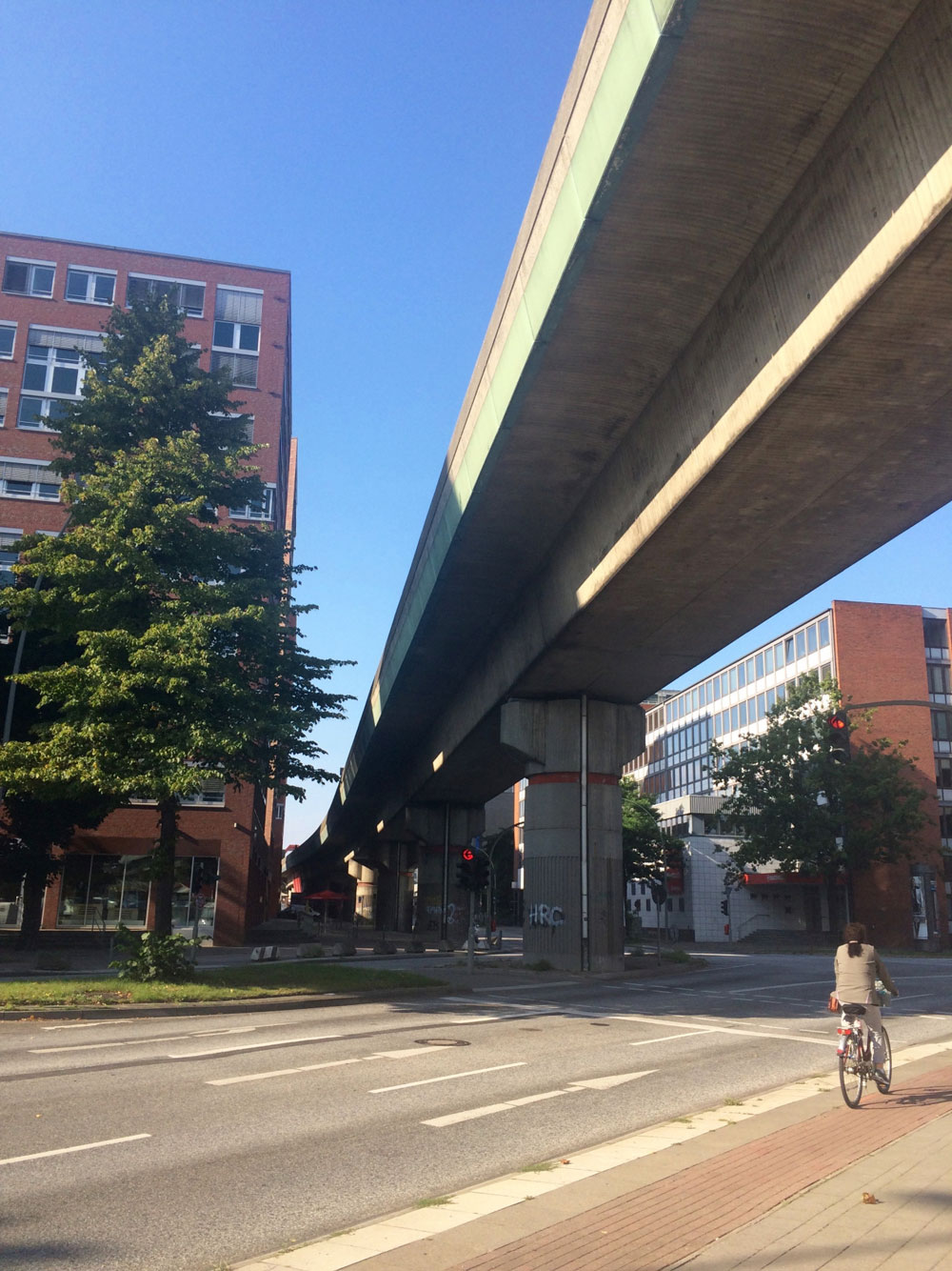 Train tracks above Hammerbrook