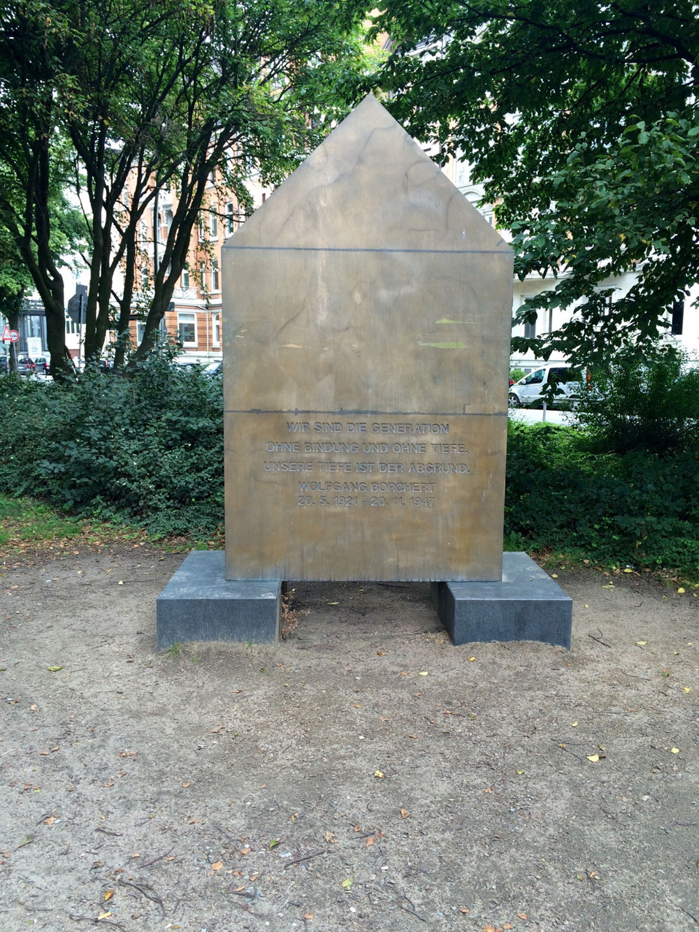 The Wolfgang Borchert monument on the banks of the Alster